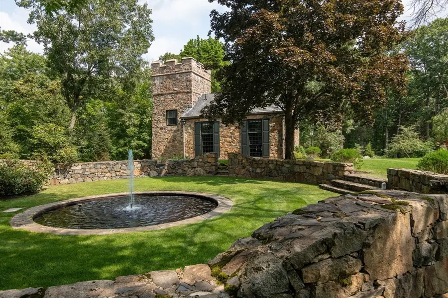 34 Rocky Ridge Lane, Dedham, MA 02026 - #2