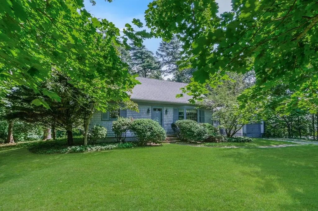 7 Tupola Ln, Mattapoisett, MA 02739 - #1