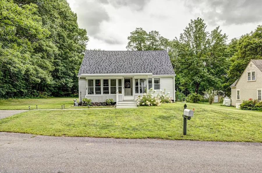 42 Pleasant View Avenue, Lunenburg, MA 01462 - #2