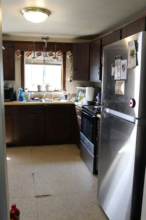 1 Howard George Ct, Salisbury, MA 01952 - #3