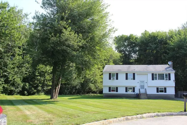 4 Howard George Ct, Salisbury, MA 01952