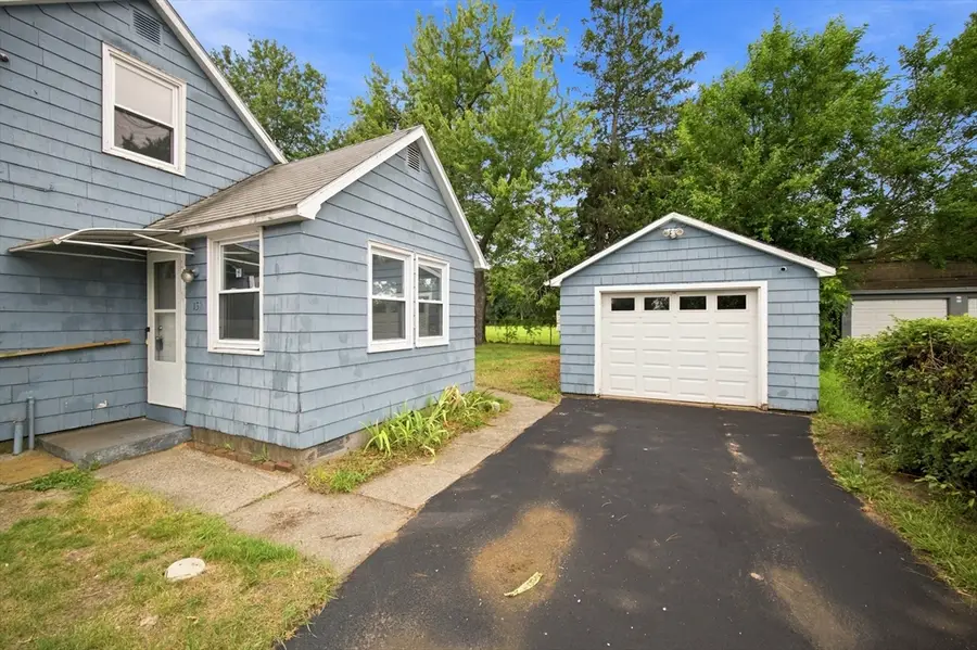 132 Miller St, Springfield, MA 01104 - #3