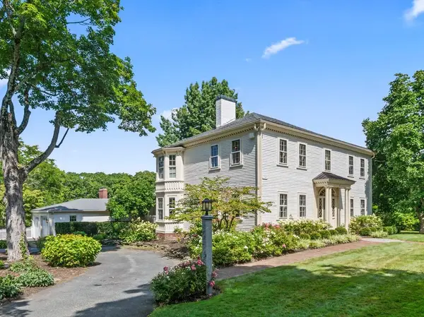 8 Washington Street, Sherborn, MA 01770