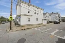 341 Osborn St, Fall River, MA 02724 - #2