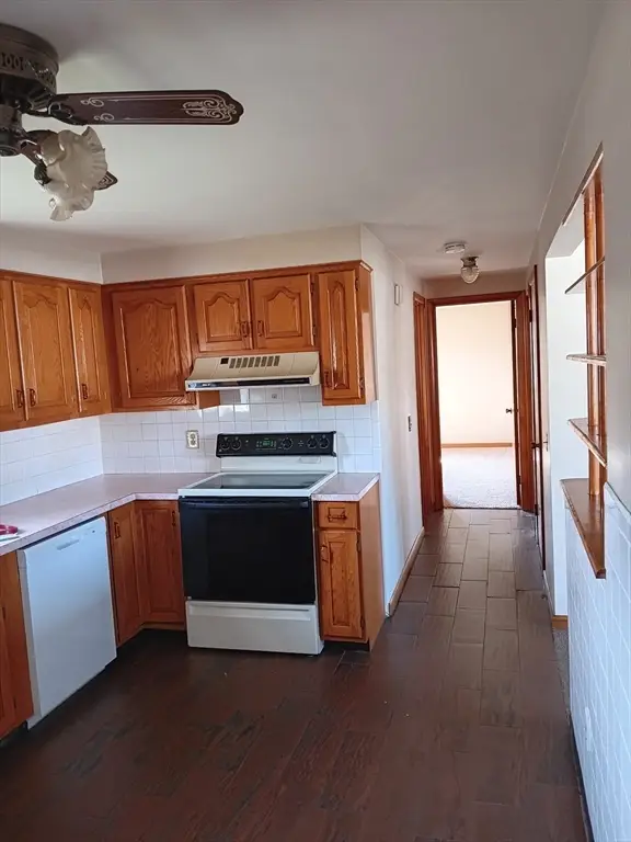 74 Taft Street, Agawam Town, MA 01030 - #3
