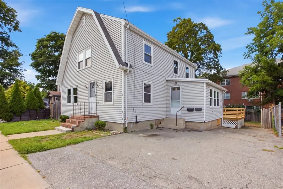 3 Nichols St, Woburn, MA 01801 - #2