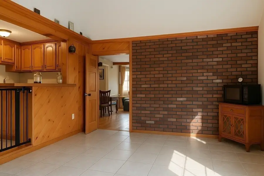 28 Walnut Ter, Avon, MA 02322 - #3