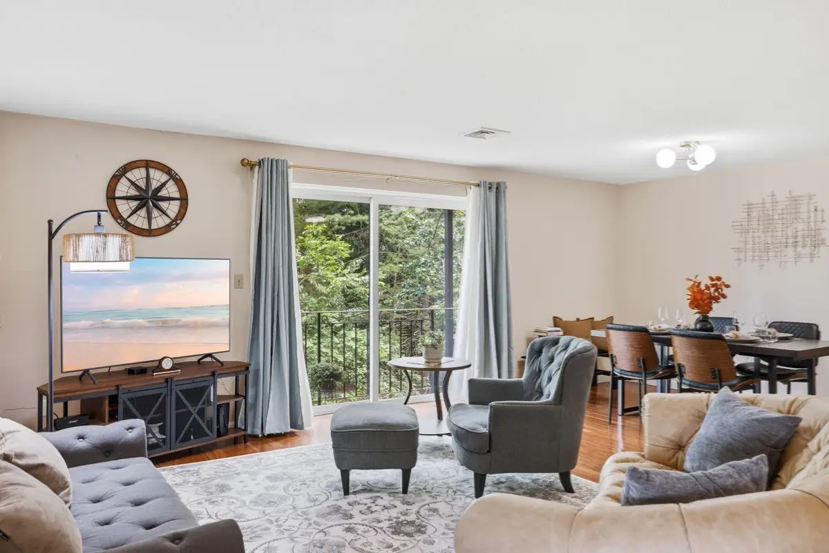 181 Littleton Rd #212, Chelmsford, MA 01824 - #1