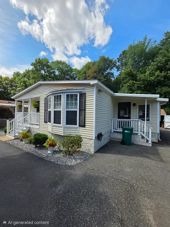 16 Kylee Dr, Plainville, MA 02762