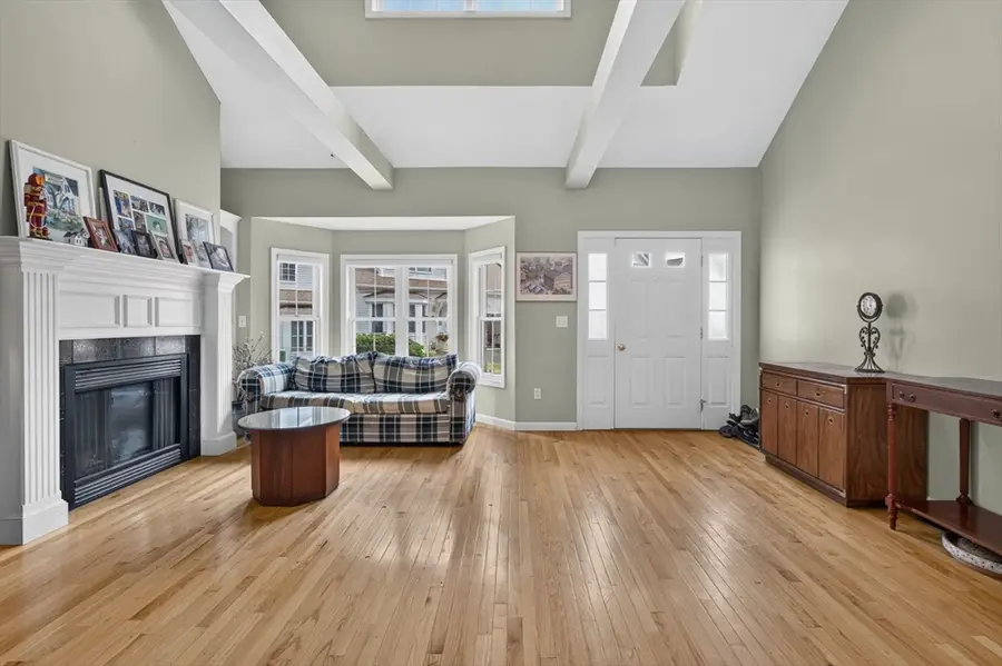 1 Tanglewood Park Dr #1, Haverhill, MA 01830 - #2