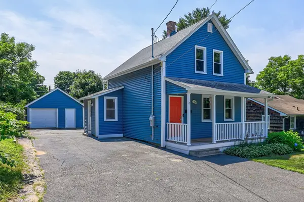 17 Temple St, Palmer, MA 01069