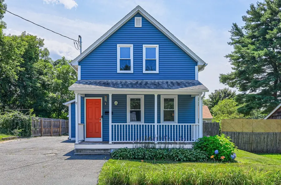17 Temple St, Palmer, MA 01069 - #2