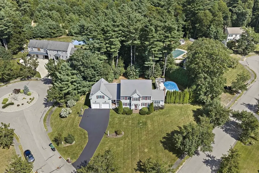 49 Lantern Ln, Pembroke, MA 02359 - #2