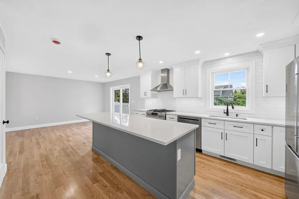 16 Neillian Way #16, Bedford, MA 01730 - #1
