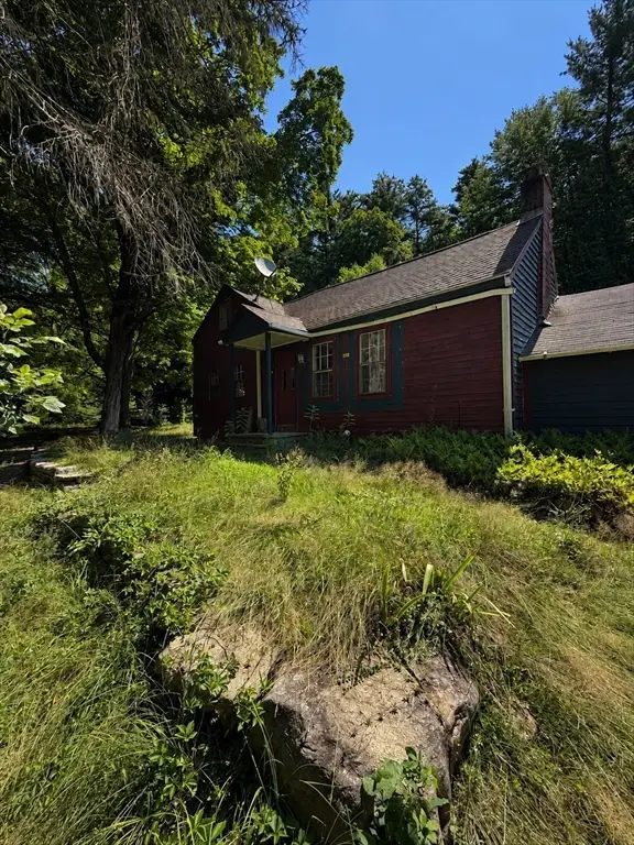 62 E Chestnut Hill Rd, Montague, MA 01351 - #2