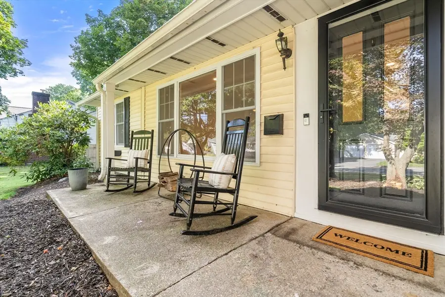 8 Vista Dr, Shrewsbury, MA 01545 - #3