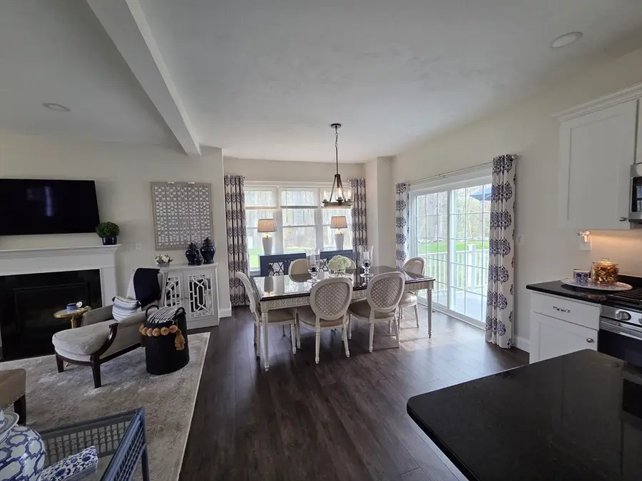 10 Wisteria Ln, Maynard, MA 01754 - #3