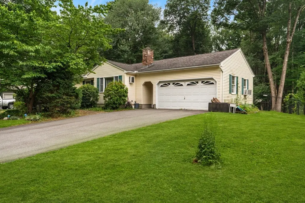 22 Carillon Circle, Easthampton, MA 01027 - #1