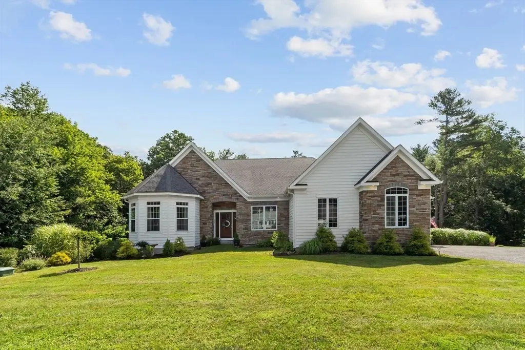 21 Sherwood Dr, Spencer, MA 01562 - #1