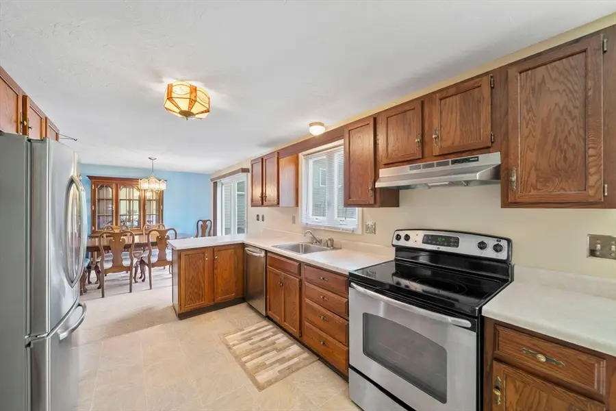 205 Comfort St #205, Bridgewater, MA 02324 - #3