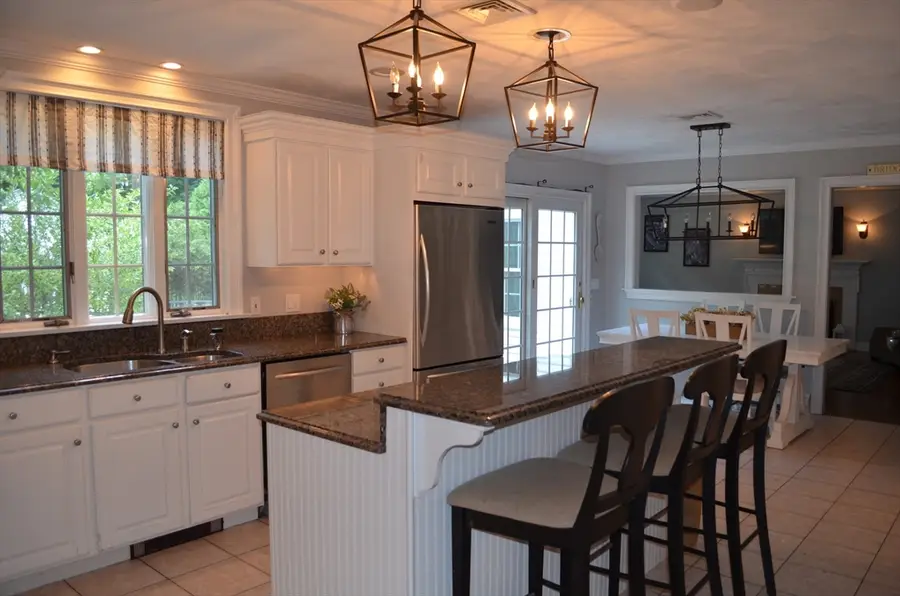 230 Grange Park, Bridgewater, MA 02324 - #3