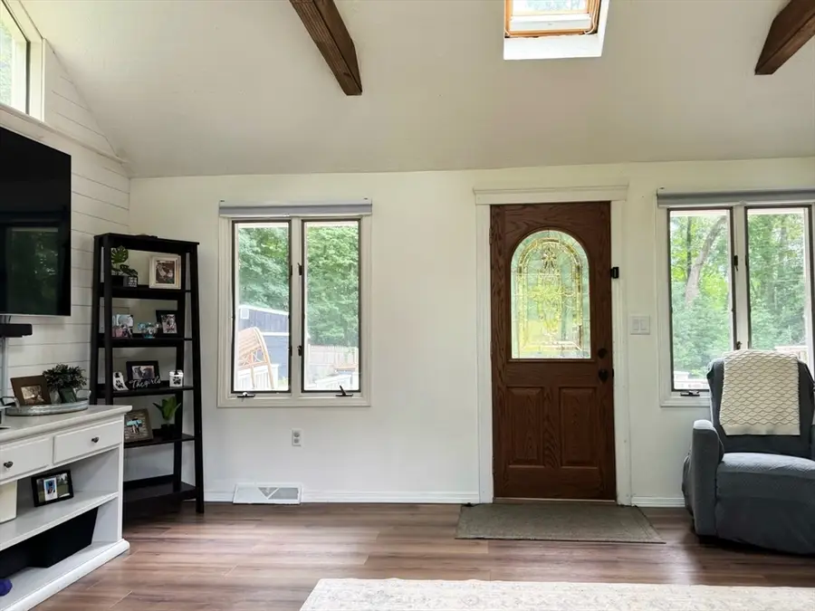 9 Westgate Rd, North Billerica, MA 01862 - #3