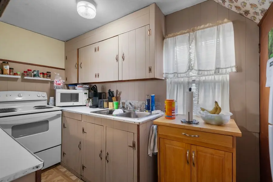 17-19 Whitehall Rd, Amesbury, MA 01913 - #3