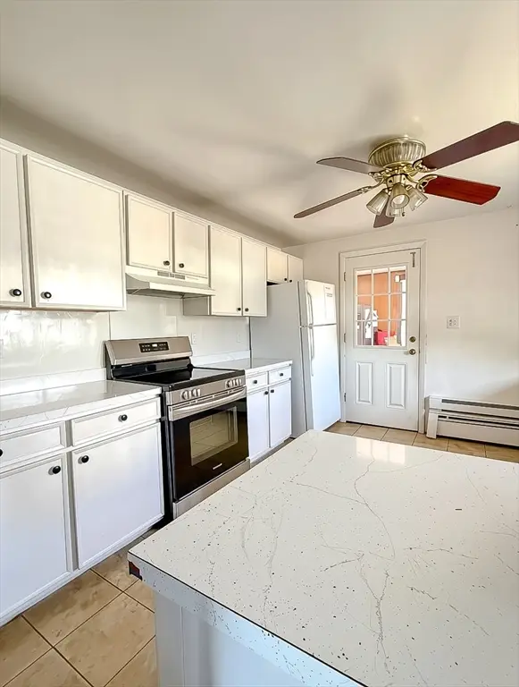 24 Woodland St, Lawrence, MA 01841 - #3