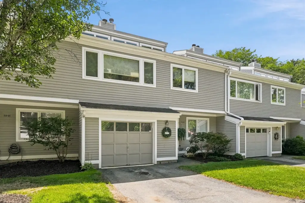 1002 Pine Brook Dr #20, Peabody, MA 01960 - #1