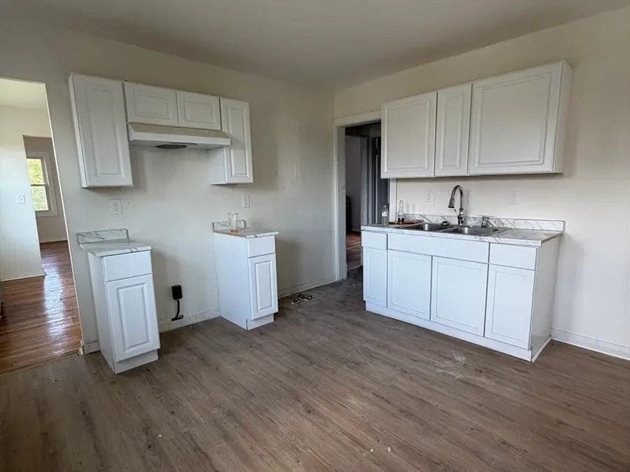 73-75 Melrose St, Springfield, MA 01109 - #2