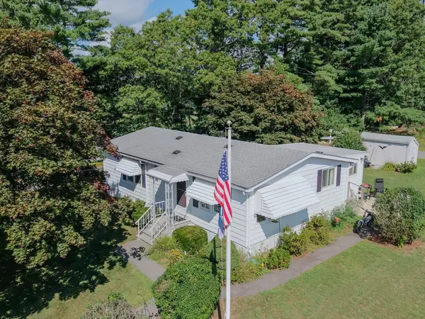 6 Coachman Terrace, Plymouth, MA 02360