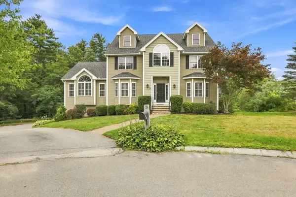 3 Arborcrest Rd, Amesbury, MA 01913