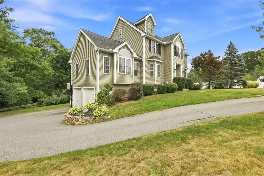 3 Arborcrest Rd, Amesbury, MA 01913 - #3