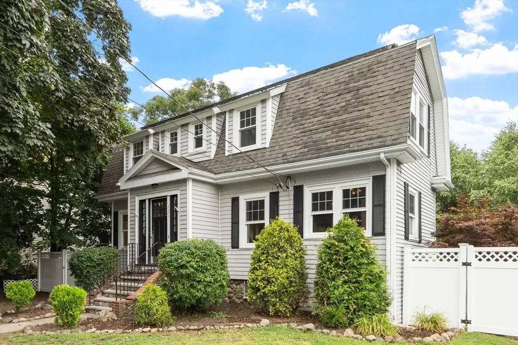 621 High St, Medford, MA 02155 - #1