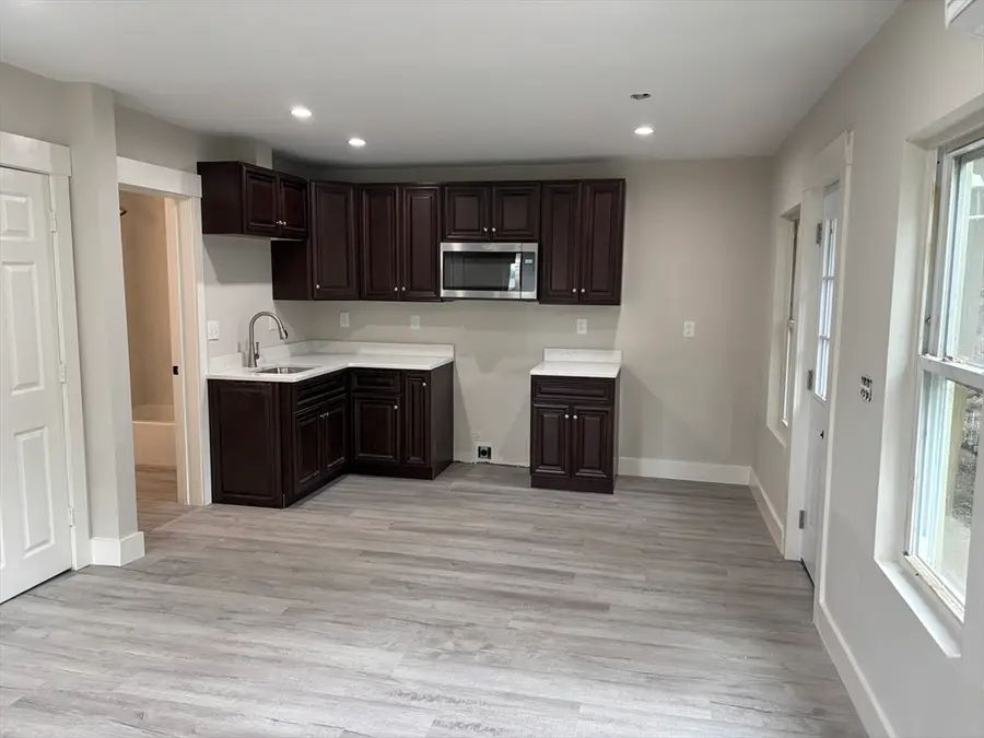 22 Pleasant St, Fitchburg, MA 01420 - #2