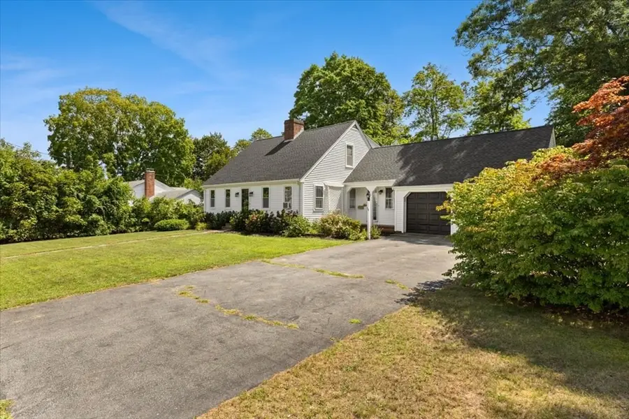 14 Whitehill St, Taunton, MA 02780 - #2