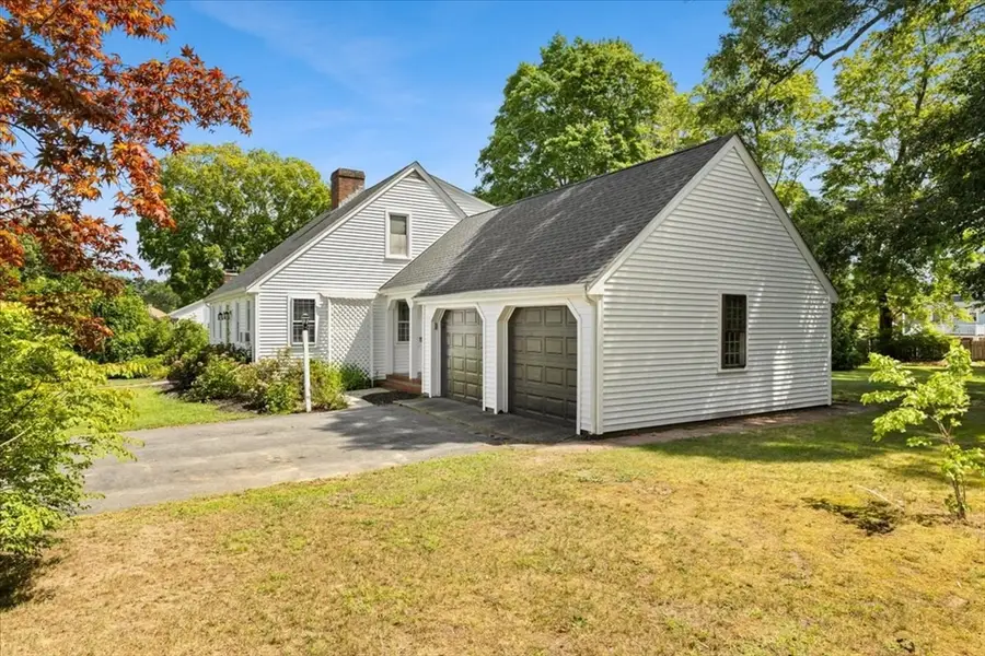 14 Whitehill St, Taunton, MA 02780 - #3
