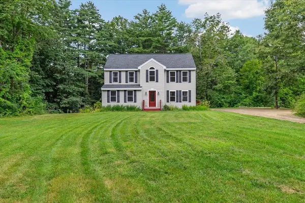 140 Burrage St, Lunenburg, MA 01462