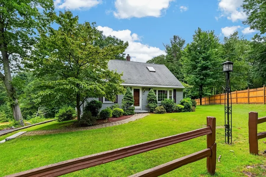 126 Arizona Ave, Holden, MA 01520 - #2
