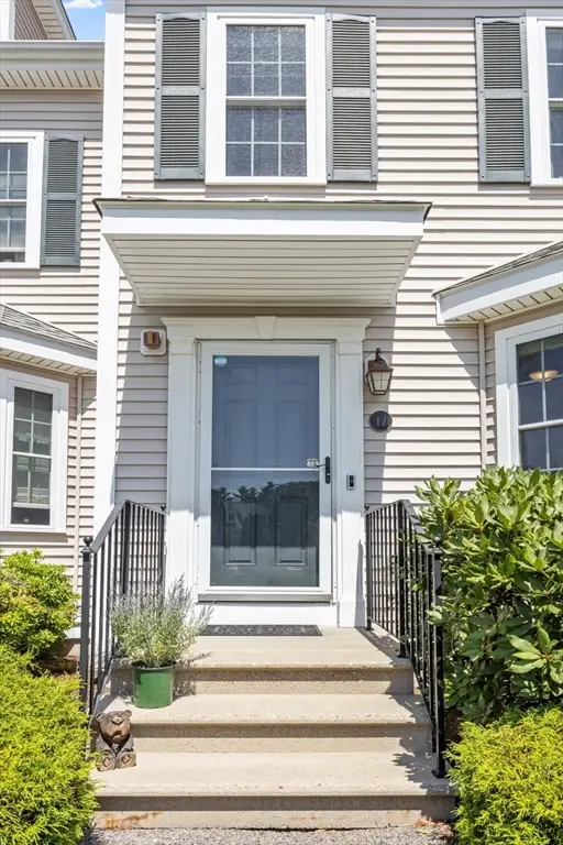 17 Copper Lantern Ln #17, Carver, MA 02330 - #3