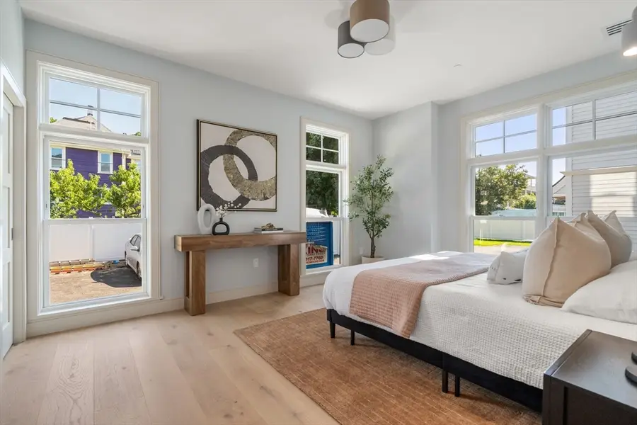 37 Pearl Street #4, Boston, MA 02125 - #3