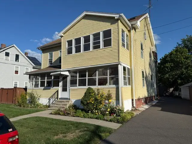 11 Maple Avenue, Northampton, MA 01060 - #2