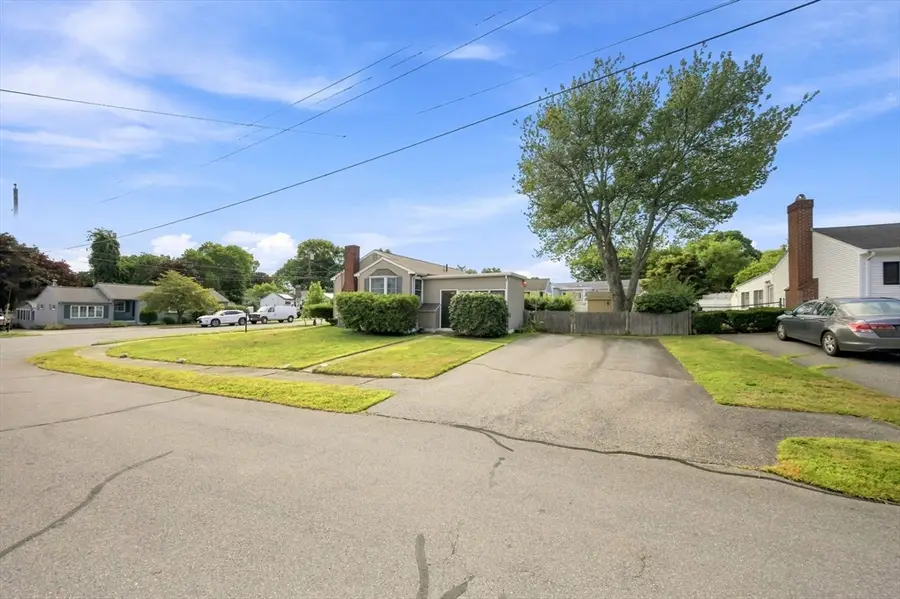 6 Evans Road, Stoneham, MA 02180 - #3