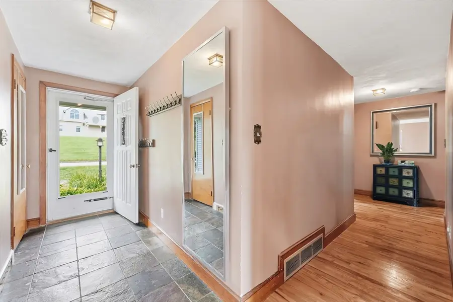 421 Holyoke St, Ludlow, MA 01056 - #2