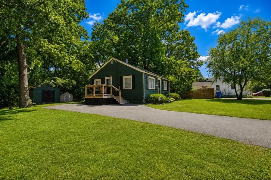 143 Stuart St, Springfield, MA 01119 - #2