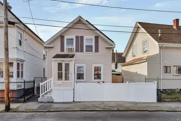 87 Abbott St, Lawrence, MA 01843
