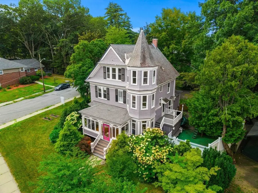 77 Tyler Park, Lowell, MA 01851 - #2