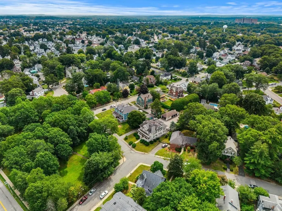 77 Tyler Park, Lowell, MA 01851 - #3