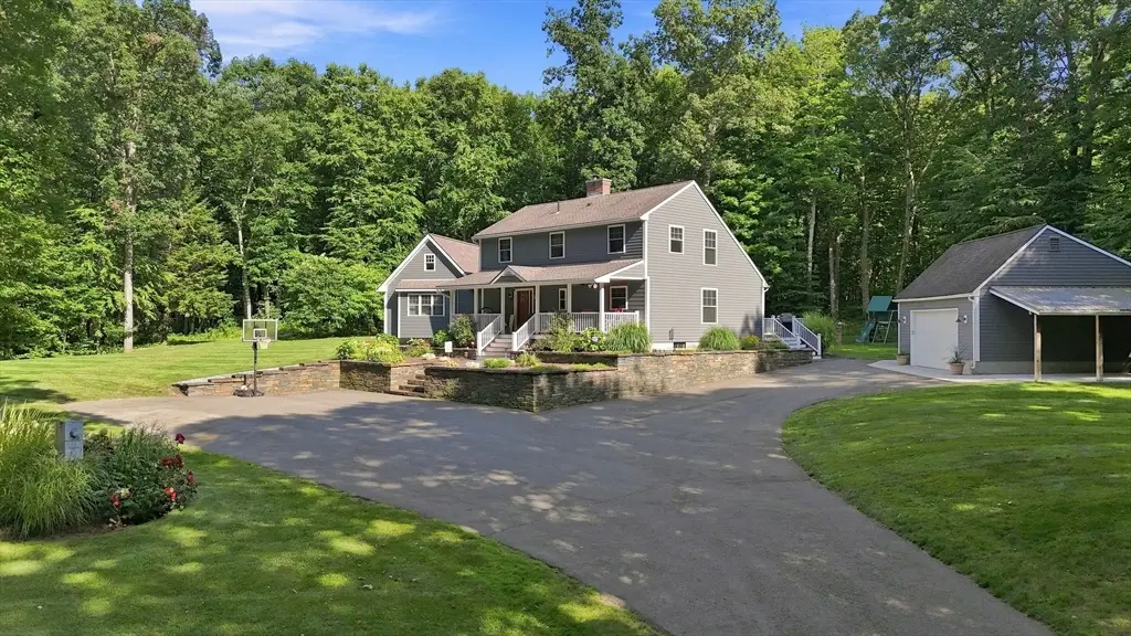 51 Barton Ave, Belchertown, MA 01007 - #1