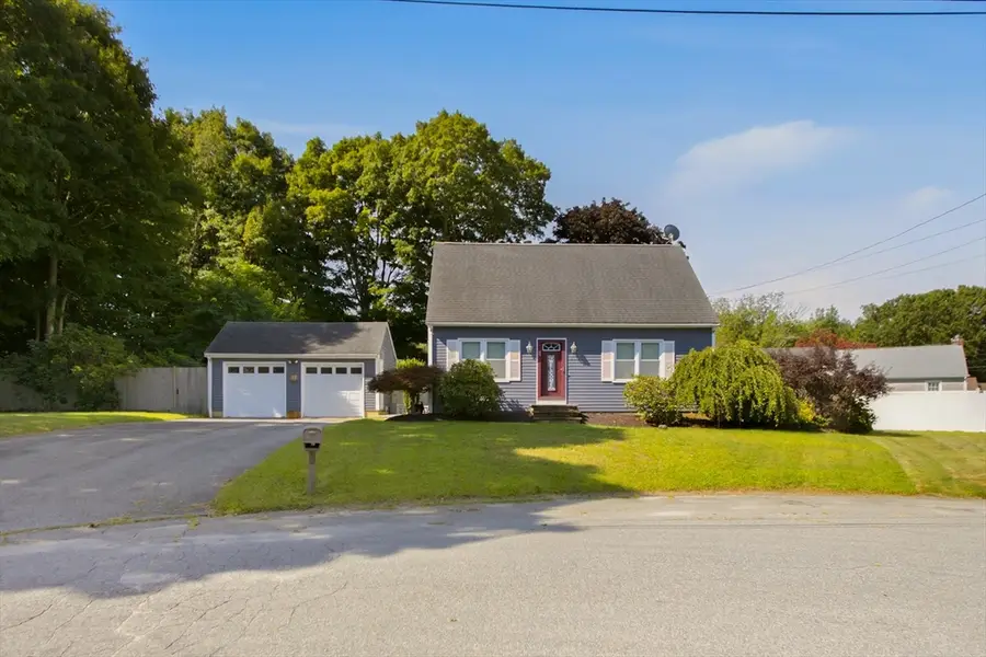 5 Beejay Ct, Warren, RI 02885 - #2